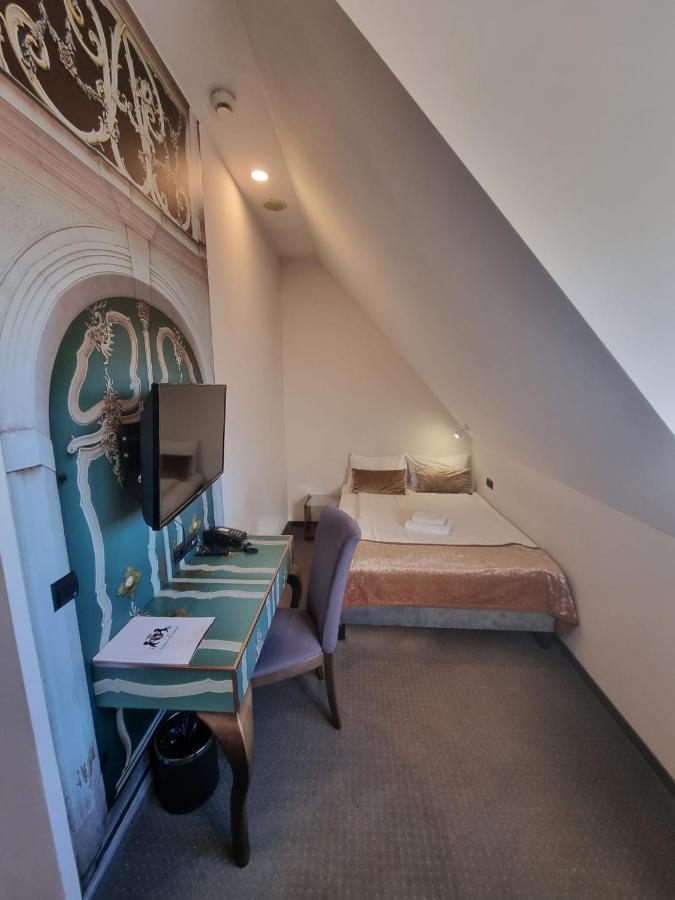 Comfort Single Room