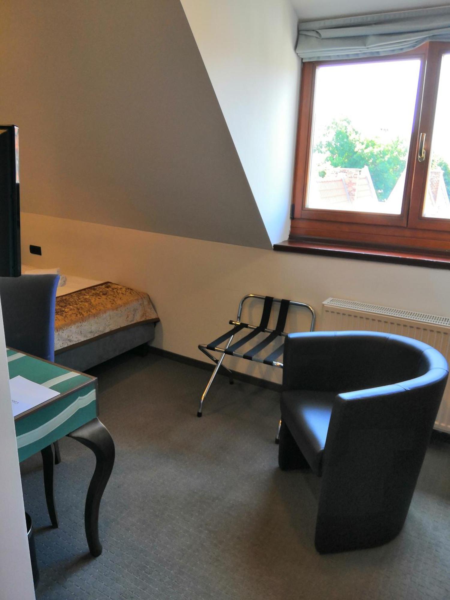 Comfort Single Room