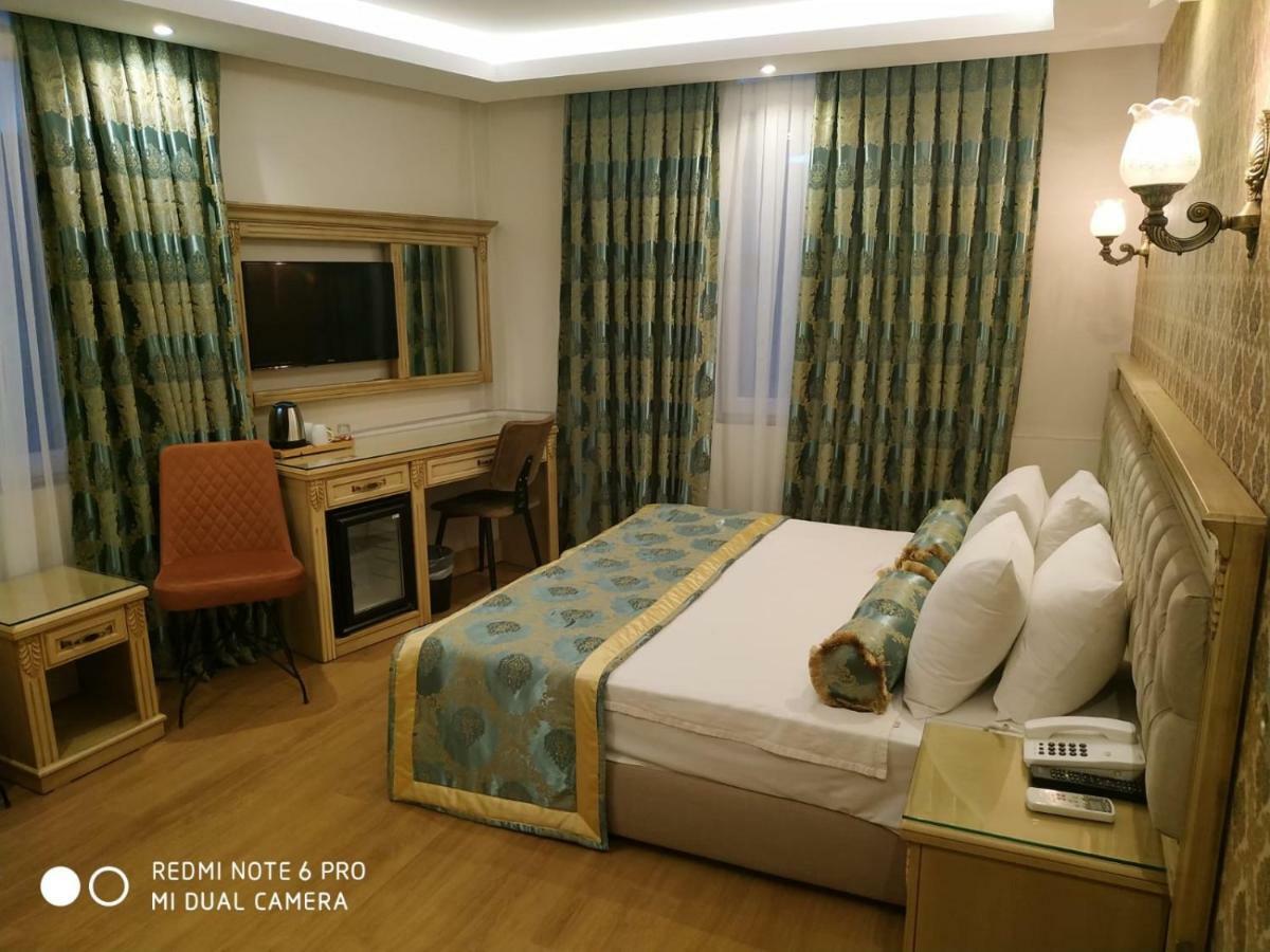 Double Room Blue Mosque View