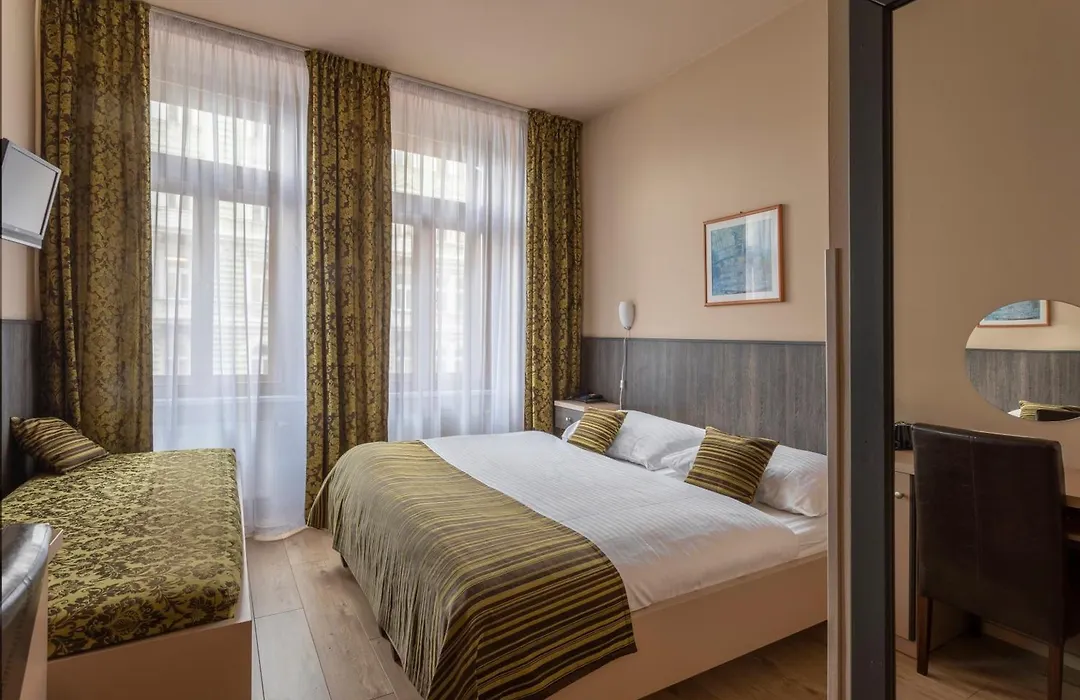 Hotel Superior Prague-1