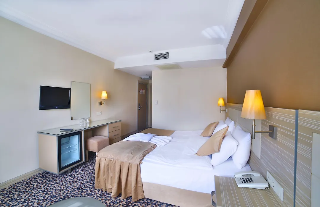Hotel Grand Emin-1