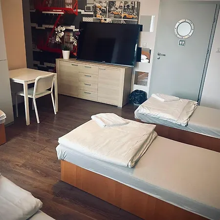 3 City Hostel-3
