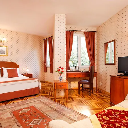 Hotel Erguvan - Special Category-3