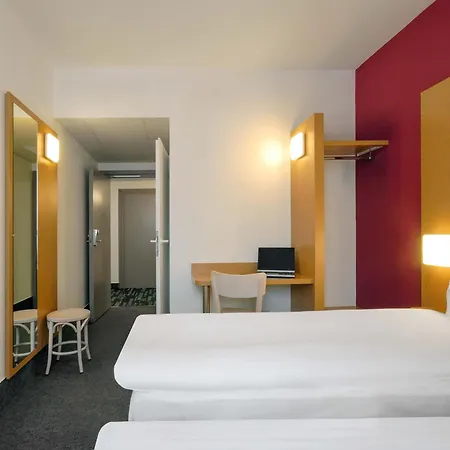 B&B Hotel Prague City-3