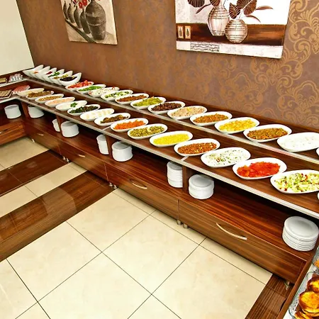 Gold Hotel-2
