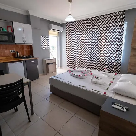 Kleopatra Icaria Apart Hotel-2