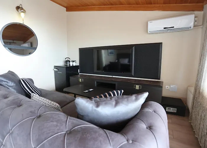 Billiga HotellBucoleon By Cheers